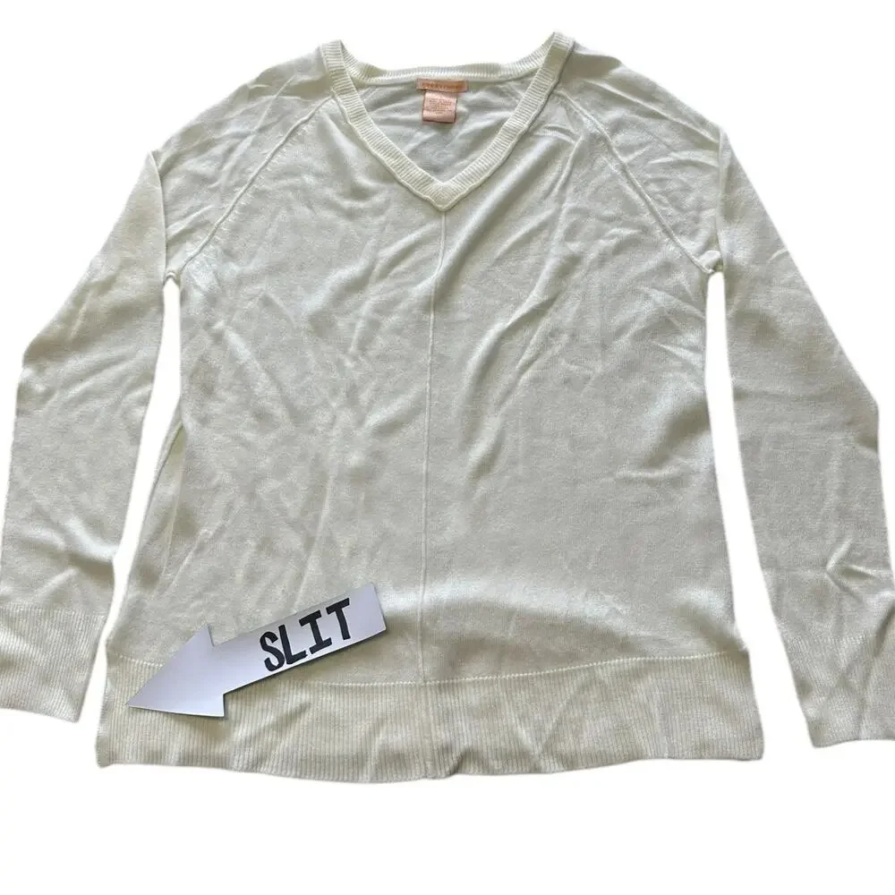 Womens Sweater Size Small Cream Super Soft Business Casual Winter Minimalist - Picture 2 of 6